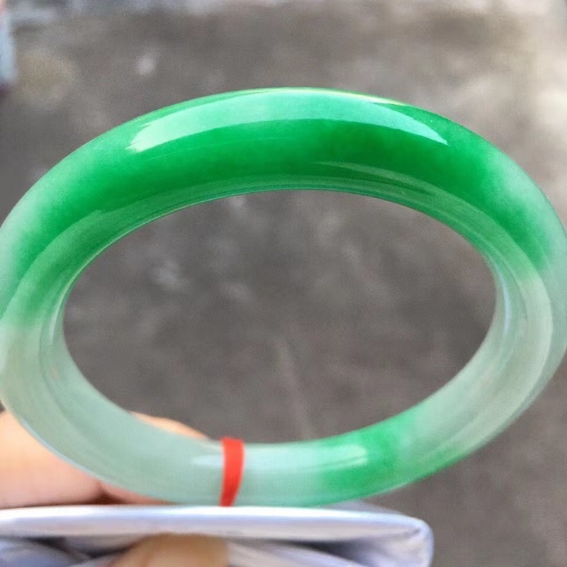 Natural Myanmar jade bracelet, - Bracelets 评论和价格